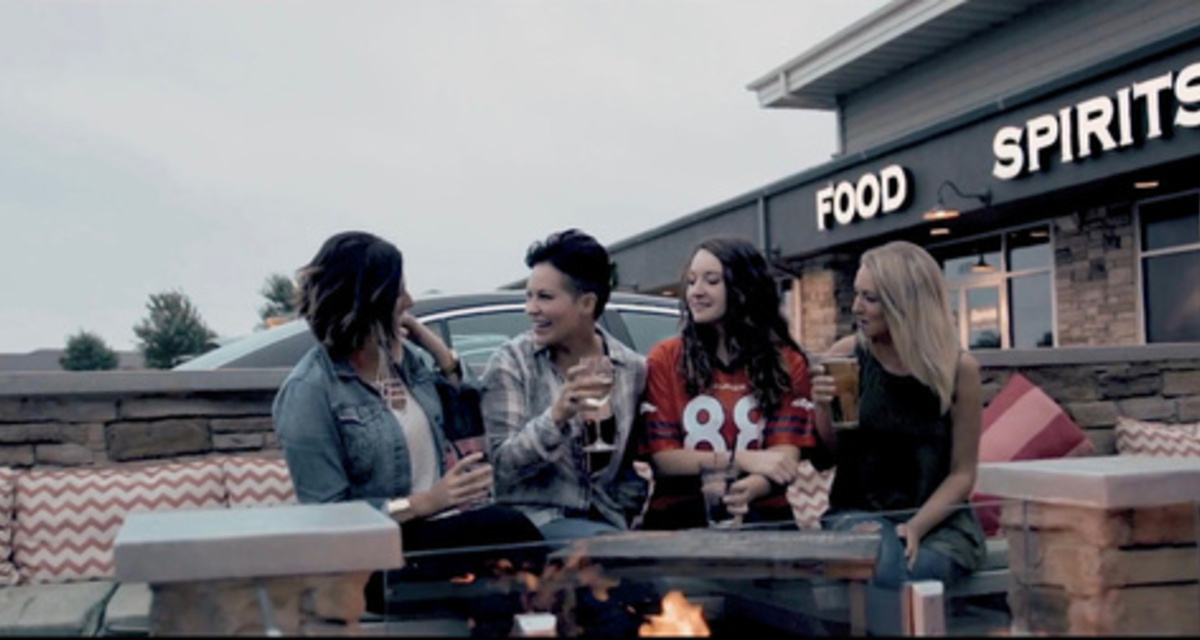 A Rustic Bar & Grill Tinner's Public House Sioux Falls, SD